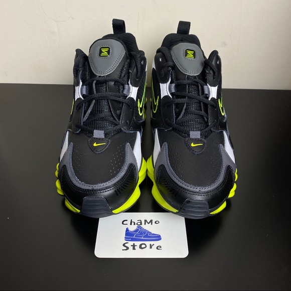 Nike Shox TL Nova Women's Black Lemon Venom Shoes - Picture 2 of 8